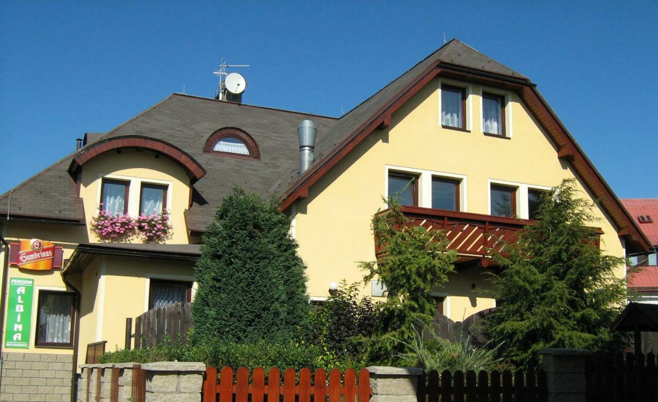 Penzion Albina - Restaurace Vysoké nad Jizerou Extérieur photo